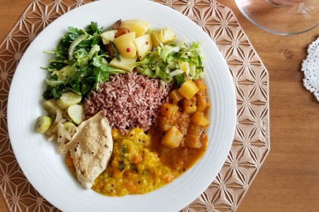 アーユルヴェーダの知恵を取り入れた健やかな食卓と丁寧な暮らし