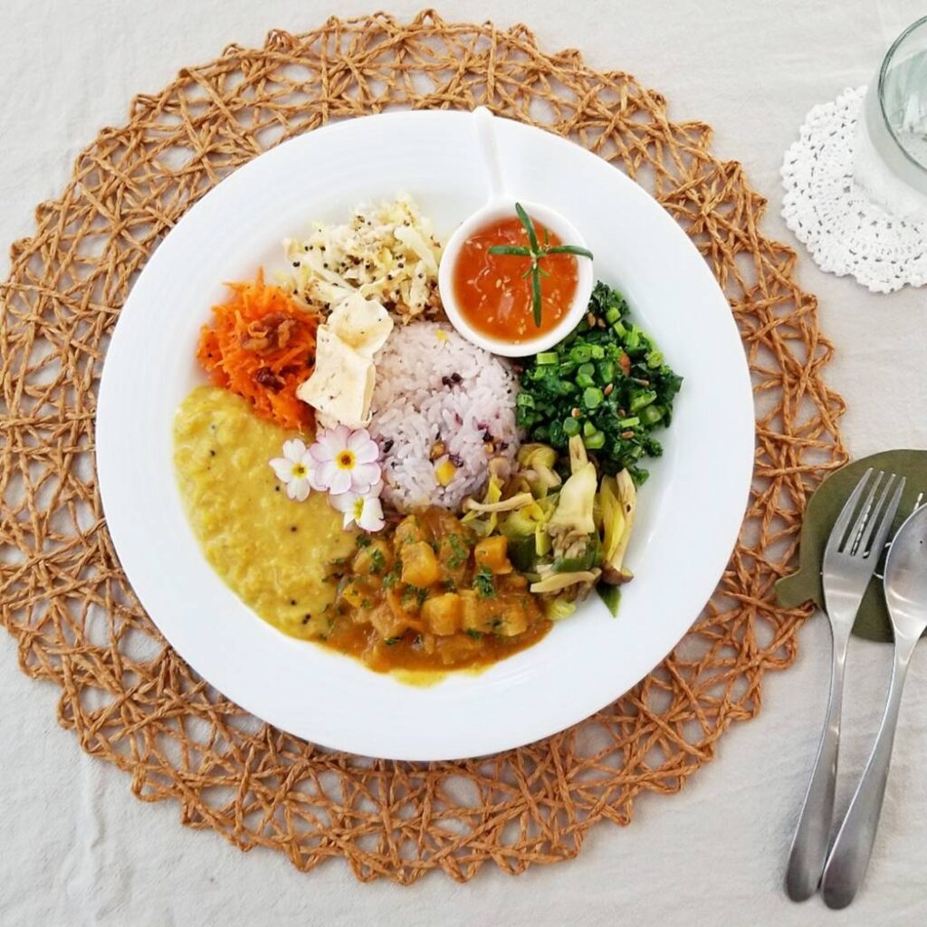 体質別にバランスを整えたアーユルヴェーダ料理のワンプレート