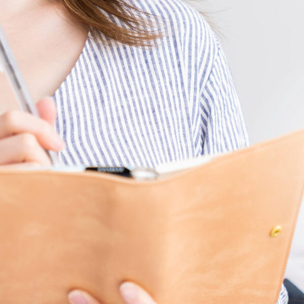 学んだ知恵を自分の暮らしに活かすためのアーユルヴェーダノート