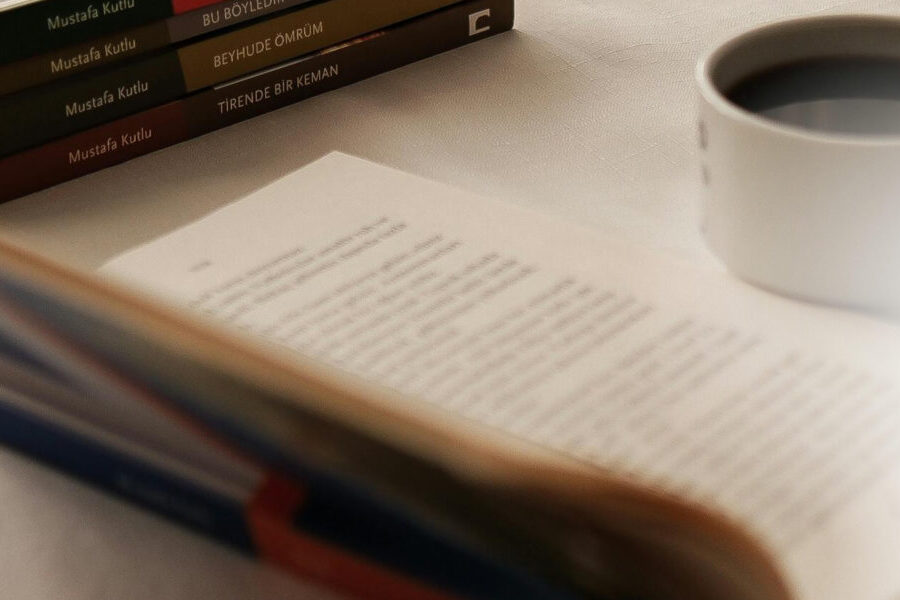 自宅で好きな時間に学べるアーユルヴェーダ動画講座のイメージ